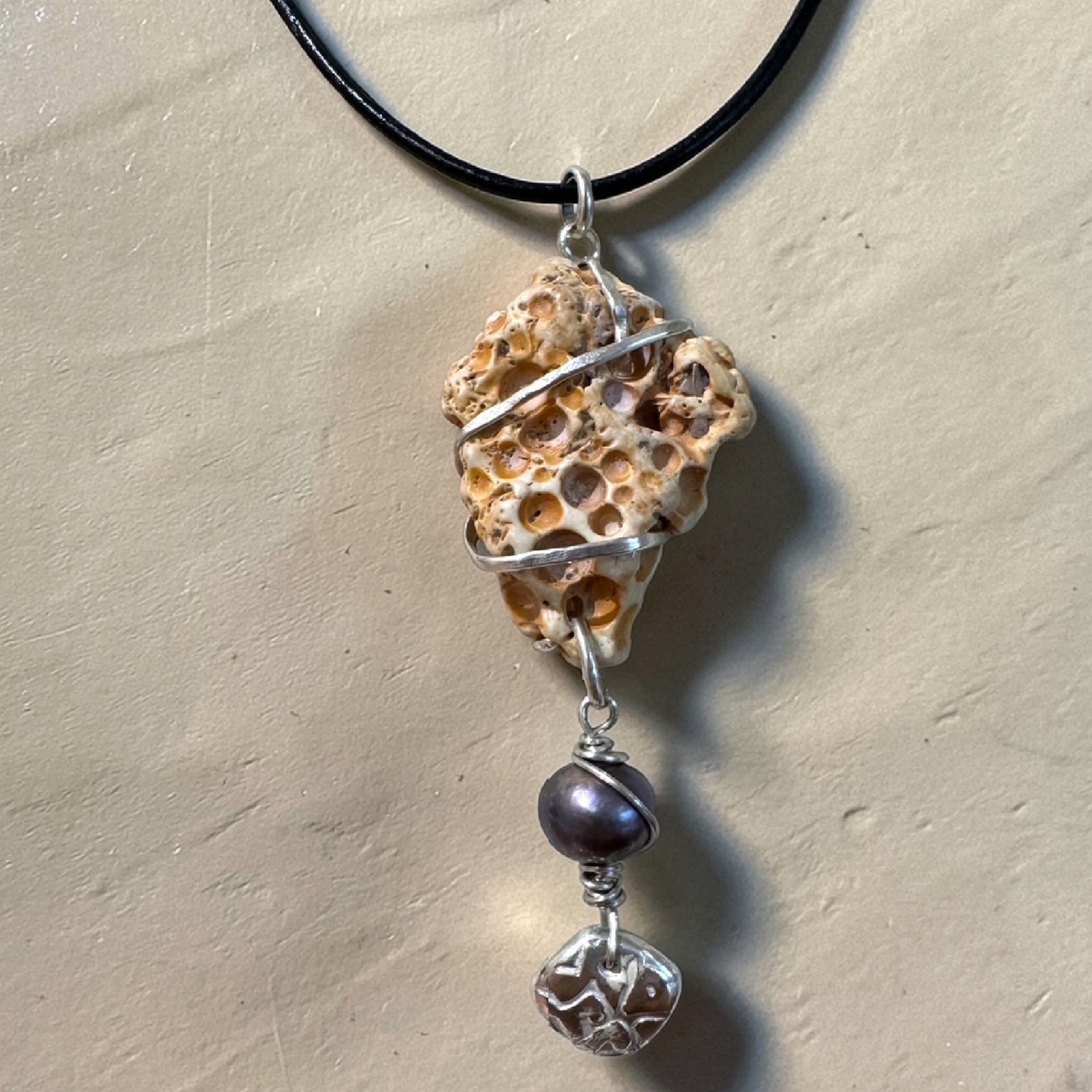 Midnight Pearl Shell Pendant