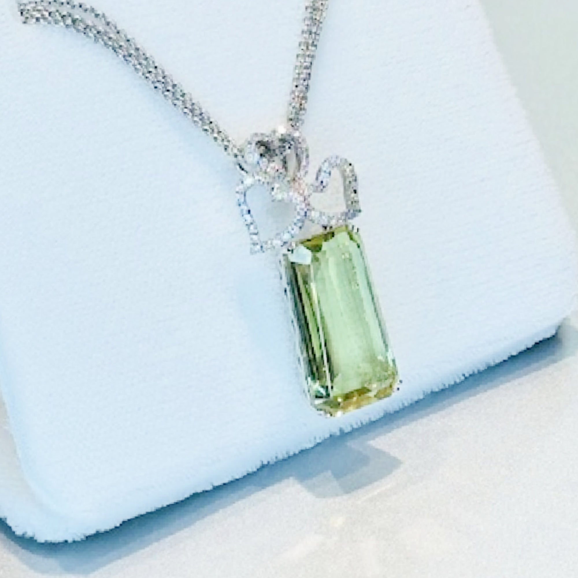 18K White Gold Lemon Citrine & Diamond Pendant Necklace - 16.37ct