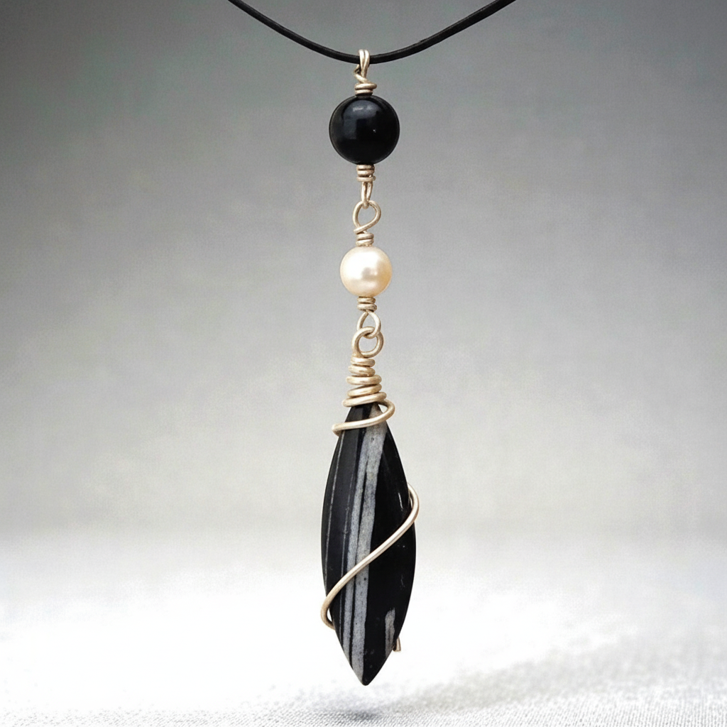 Wire wrapping detail