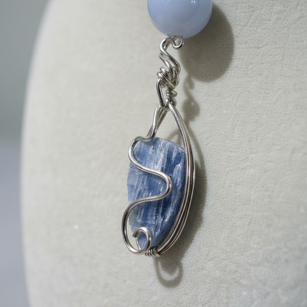 Wire wrapping detail